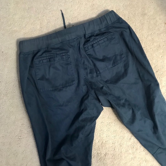 NWT Eddie Bauer Navy Blue Crop Pants XL Cotton - Picture 2 of 4